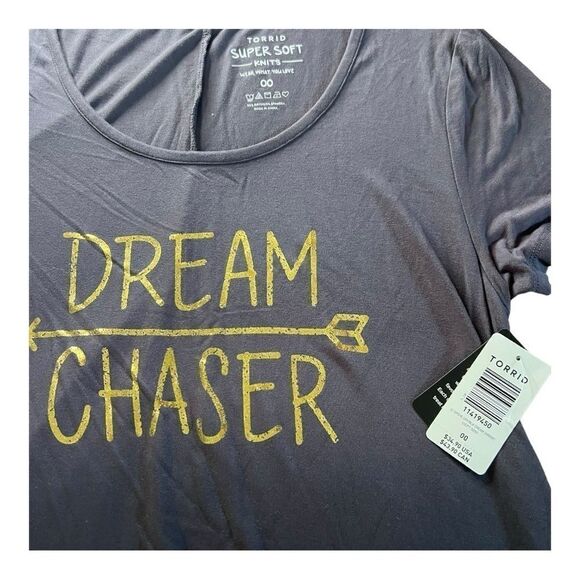 Torrid Dream Chaser shark bite hem tee size 00 M 10 - Picture 2 of 4